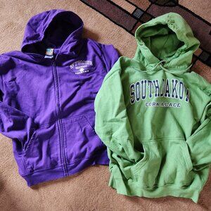 pair of Large heavy duty sweatshirts Hoodie pullover and zip with hood